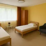 Bizar Hostel Sadowo
