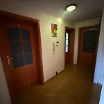 Bizar *